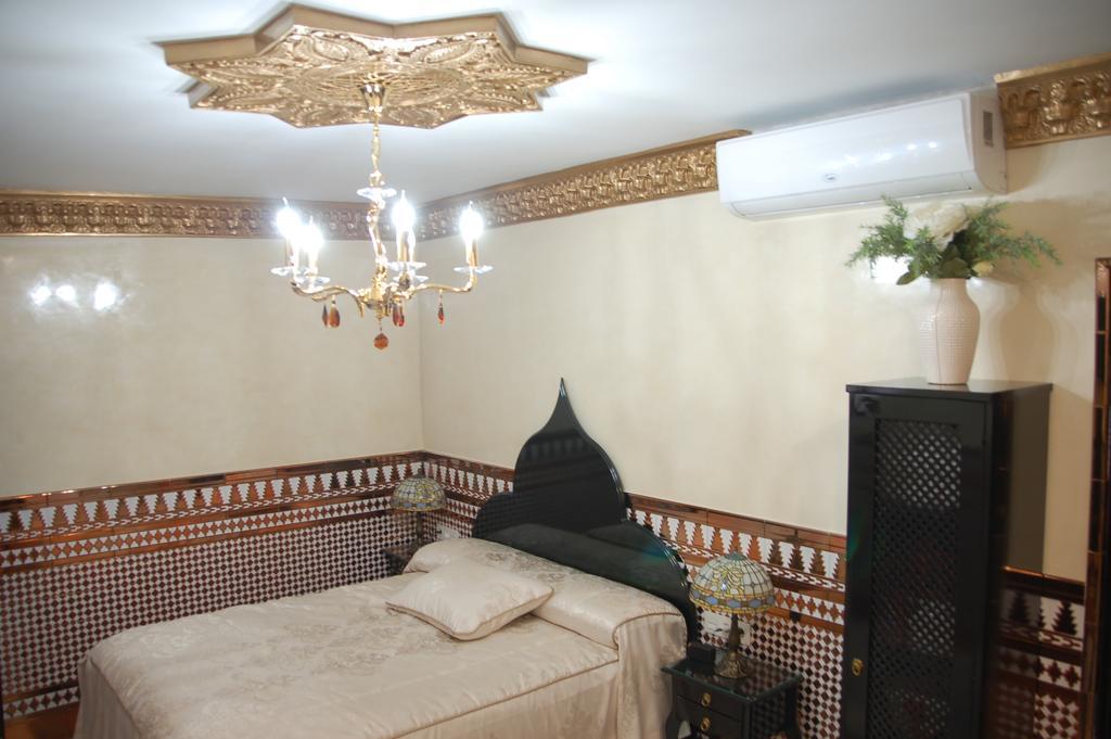 Luxury Apartment Plus Ultra Sevilla Bagian luar foto