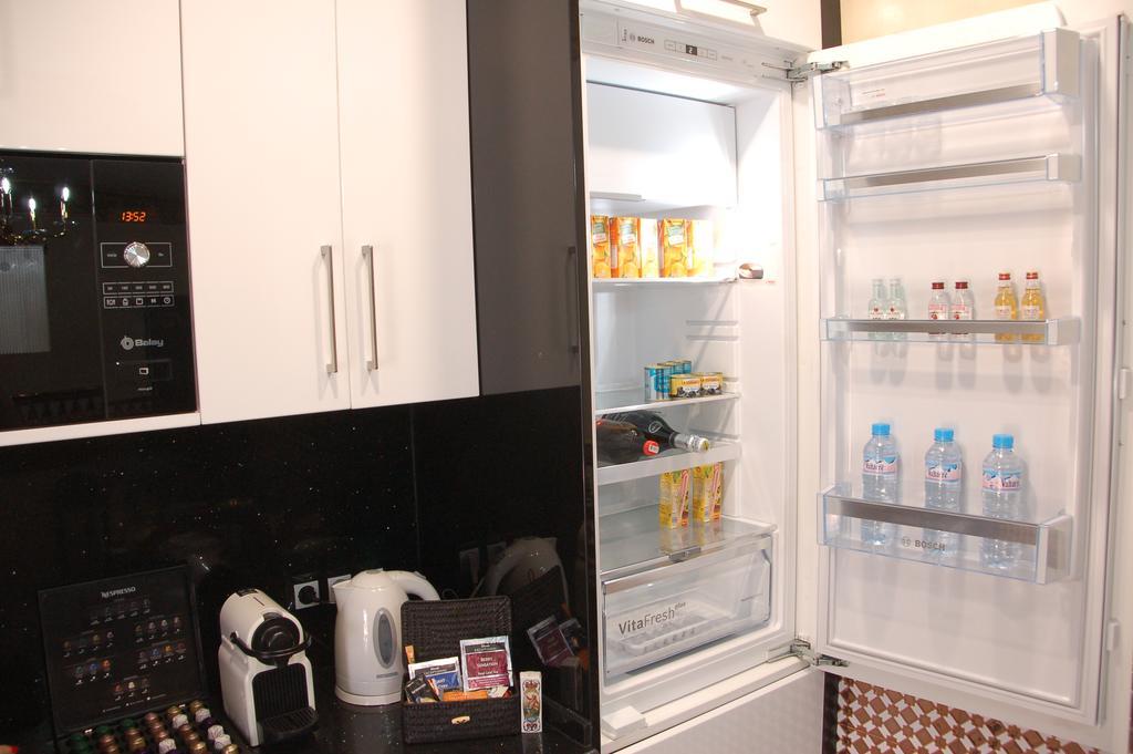 Luxury Apartment Plus Ultra Sevilla Bagian luar foto